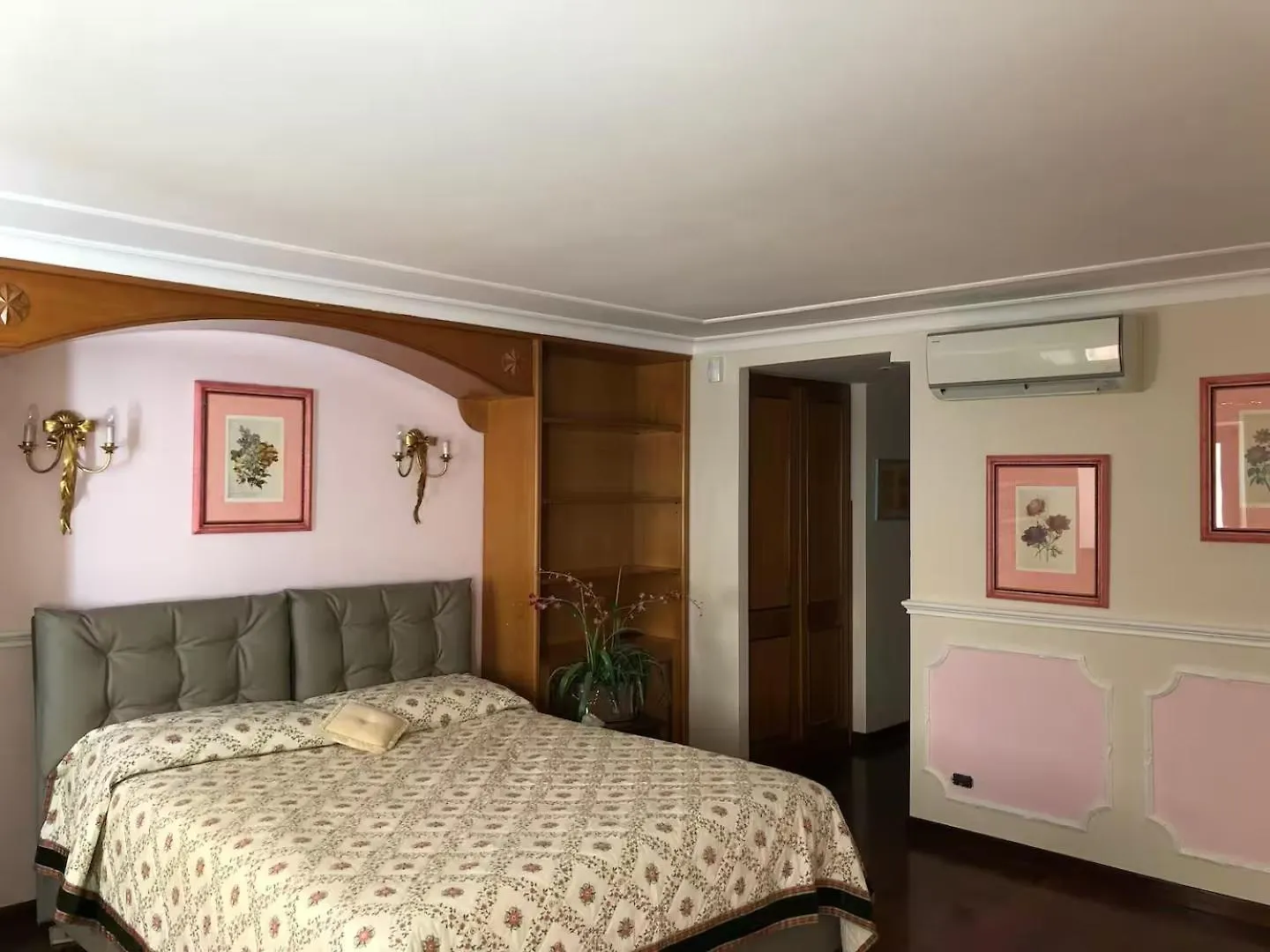 Luxury House With Private Garden Villa Rome Holiday home