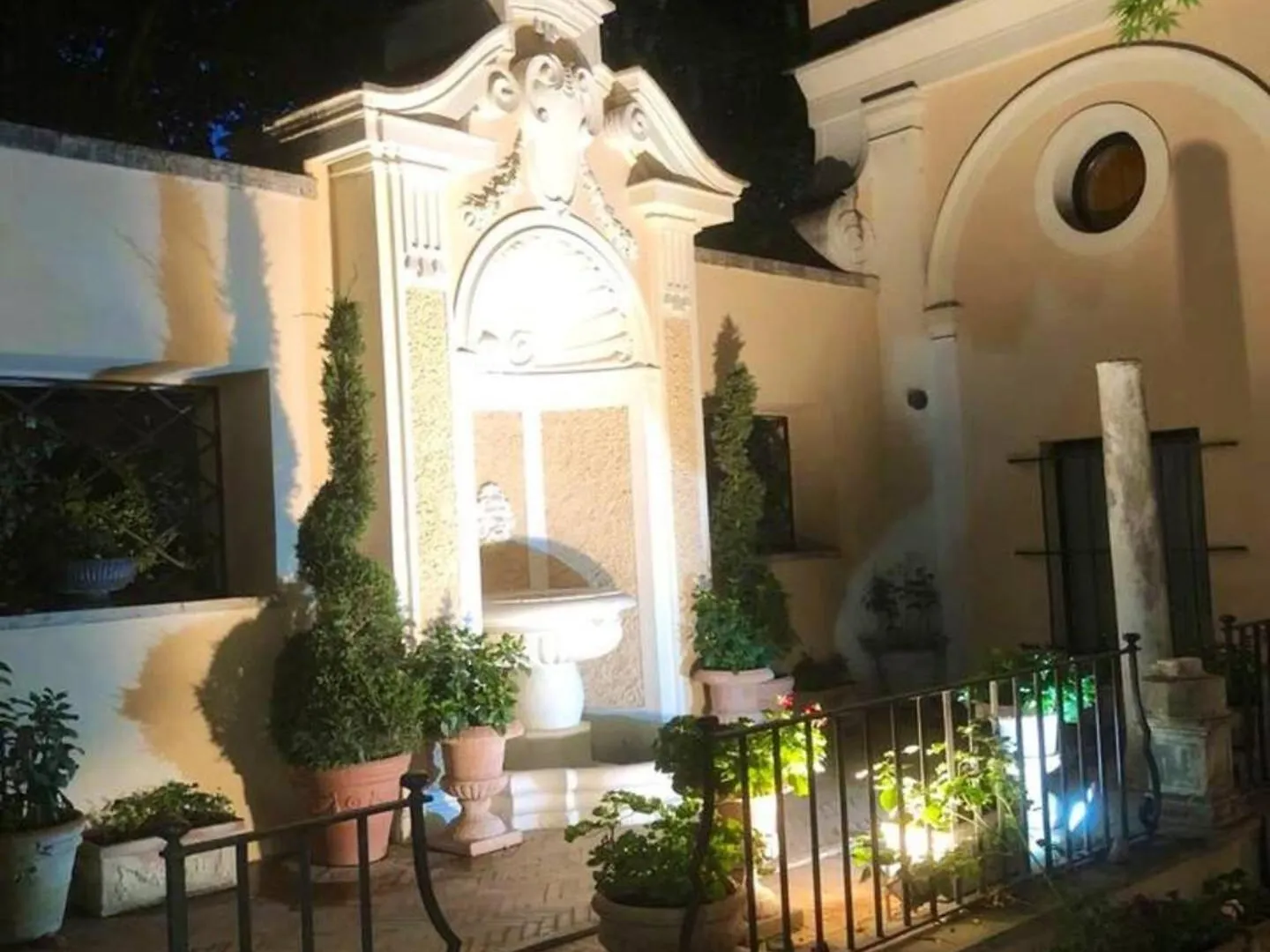 Luxury House With Private Garden Villa Rome Holiday home