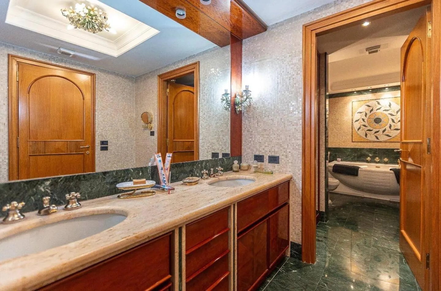 Luxury House With Private Garden Villa Rome